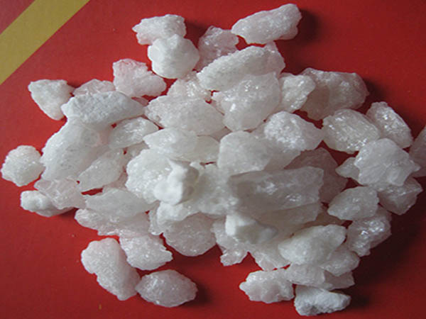 白刚玉厂家浅谈白刚玉特点与优点